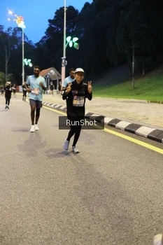 Runner Photo 4292471
