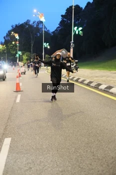 Runner Photo 4292494