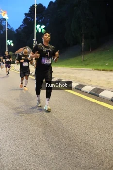 Runner Photo 4292534