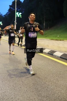 Runner Photo 4292540