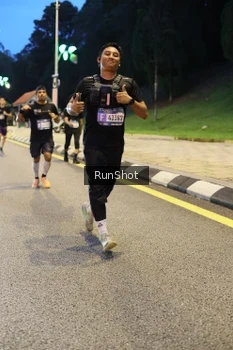 Runner Photo 4292541