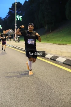 Runner Photo 4292547