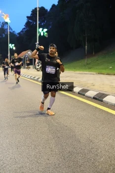 Runner Photo 4292552