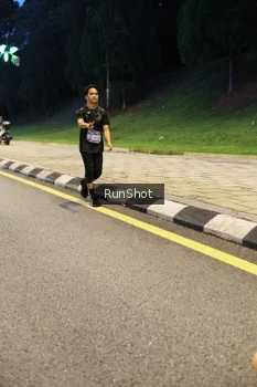 Runner Photo 4292565