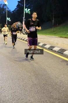 Runner Photo 4292572