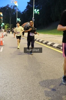 Runner Photo 4292574