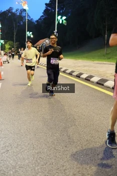 Runner Photo 4292576