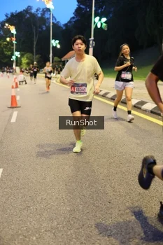 Runner Photo 4292586