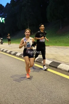 Runner Photo 4292600
