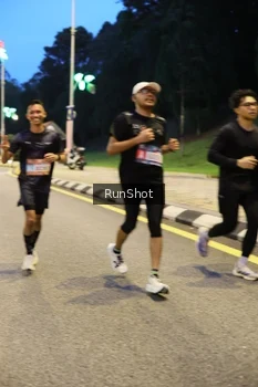 Runner Photo 4292617