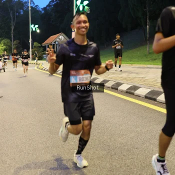 Runner Photo 4292621