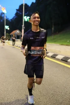 Runner Photo 4292623