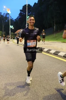Runner Photo 4292624