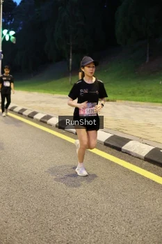 Runner Photo 4292630