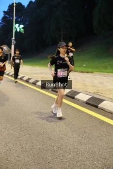 Runner Photo 4292634