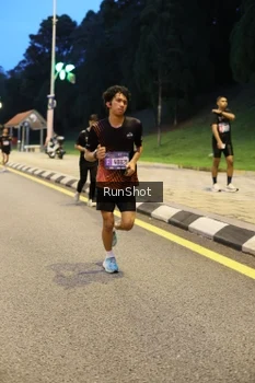 Runner Photo 4292635