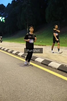 Runner Photo 4292642