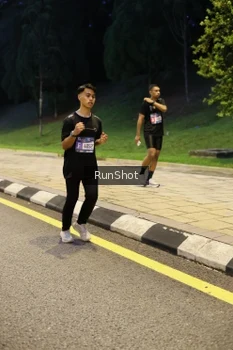 Runner Photo 4292649