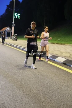 Runner Photo 4292656