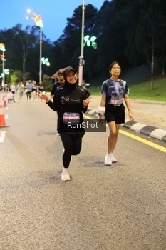 Runner Photo 4292693