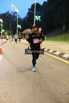 Runner Photo 4292699