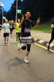 Runner Photo 4292728