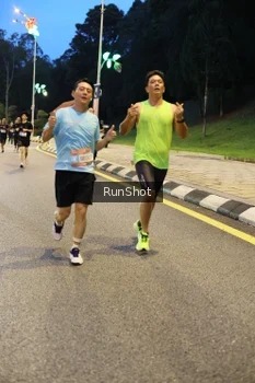 Runner Photo 4292734
