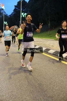 Runner Photo 4292735