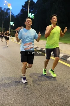 Runner Photo 4292749