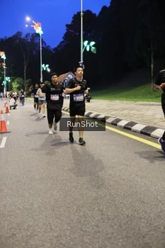 Runner Photo 4292766
