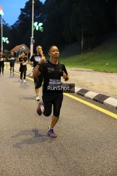 Runner Photo 4292772