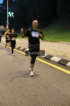 Runner Photo 4292793