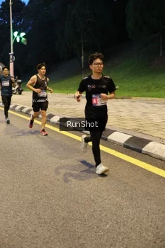 Runner Photo 4292796