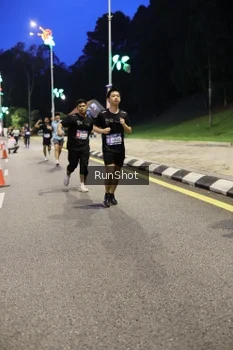 Runner Photo 4292801