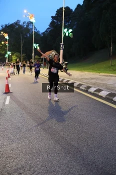 Runner Photo 4292840