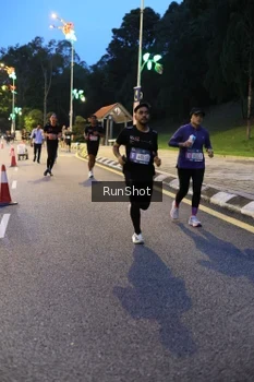 Runner Photo 4292858