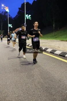 Runner Photo 4292868
