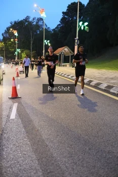 Runner Photo 4292870