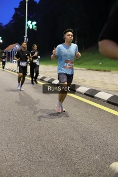 Runner Photo 4293011