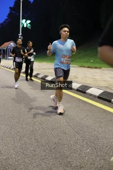 Runner Photo 4293025