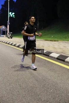 Runner Photo 4293090