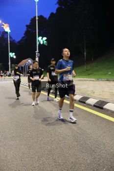 Runner Photo 4293336