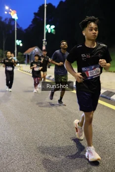 Runner Photo 4293617