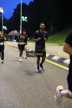 Runner Photo 4293626