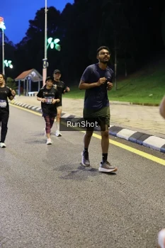 Runner Photo 4293645
