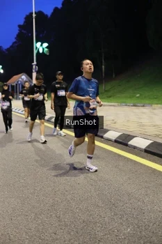 Runner Photo 4293666