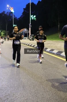 Runner Photo 4293731