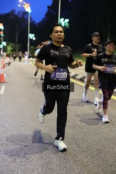 Runner Photo 4293792