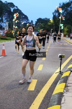 Runner Photo 4293813