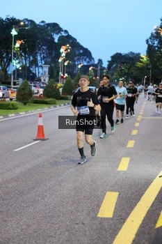 Runner Photo 4293830